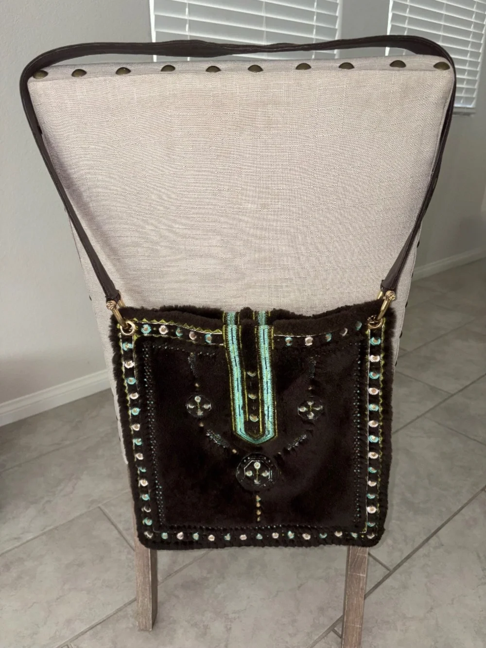 VINTAGE TORY BURCH Brown Sheepskin Shoulder Crossbody Embroidered Geometric Bag